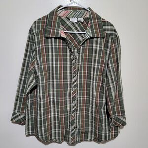 Erika Woman's Green and Red Plaid Button Down‎ Shirt